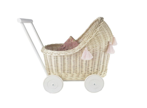 rattan-korb-puppenwagen-bettwasche-weiss-rosa