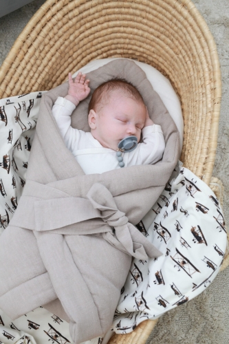 schlafsack-baby-newborn-decke-leinen.jpg