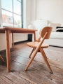 kinderstuhl-tisch-kinderzimmer-holz-hochwertig.jpg