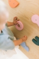 klettern-kinderzimmer-dreieck-holz-kinder.jpg