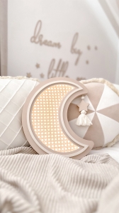 Mond - Wandlampe aus Holz & Rattan – warmes Nachtlicht für Kinderzimmer & Babyzimmer - BEIGE
