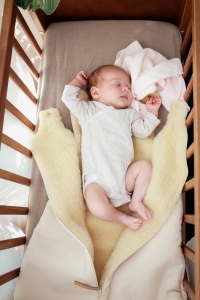 Baby Schlafsack aus 100% Schafswolle | Premium & handmade | Creme